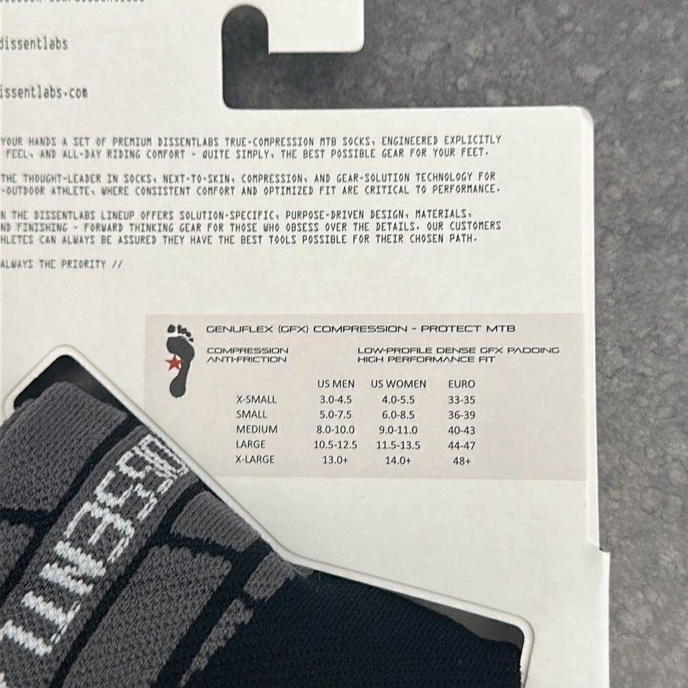 🆕 Dissent Labs Genuflex Compression Crew Socks - Picture 8 of 11